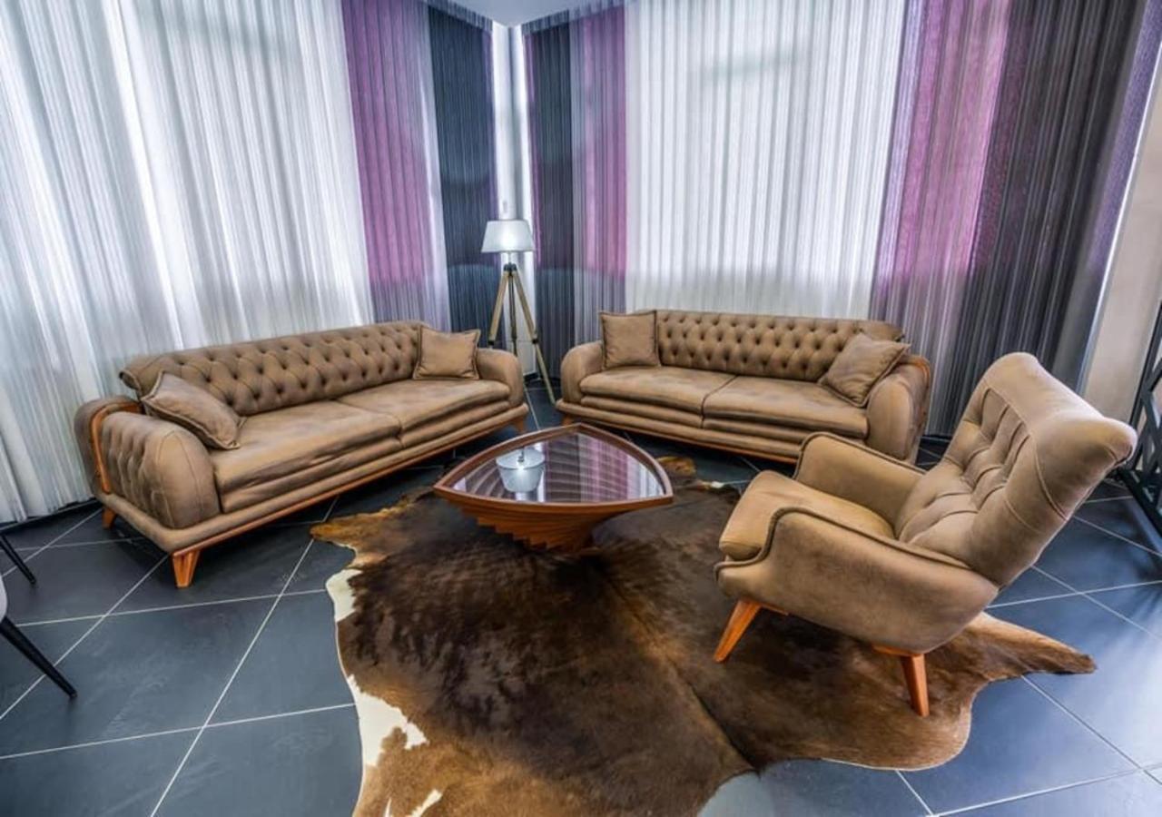 Hotel & Resort Bon Bon Suto Orizari Экстерьер фото