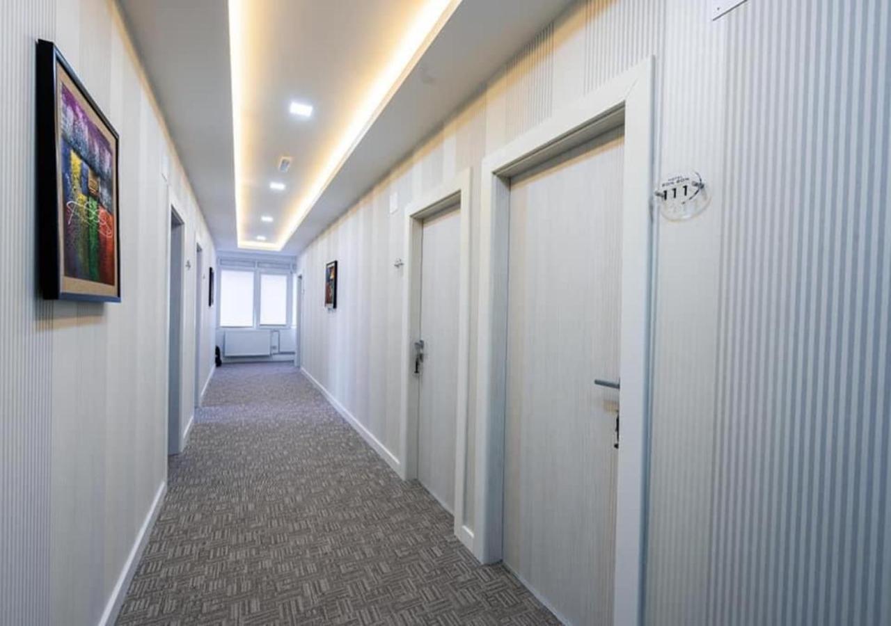 Hotel & Resort Bon Bon Suto Orizari Экстерьер фото