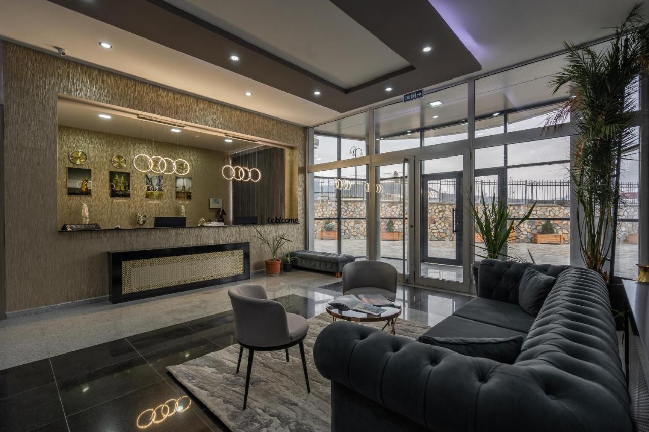 Hotel & Resort Bon Bon Suto Orizari Экстерьер фото